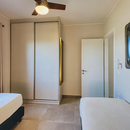 Desa Homes Holiday home