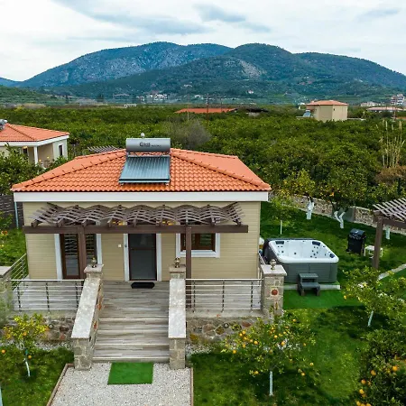 Desa Homes Holiday home *