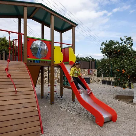 Desa Homes Feriehus Epidaurus