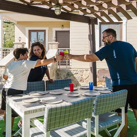 Desa Homes Hébergement de vacances *