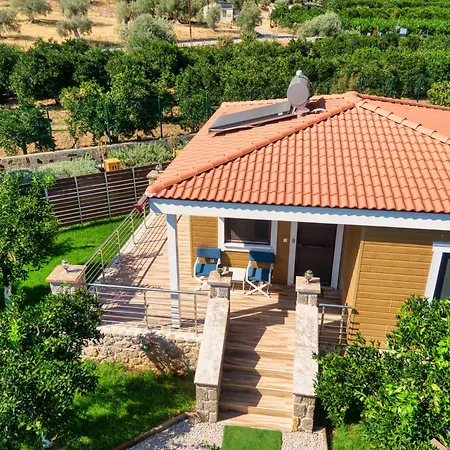 Vakantiehuis Desa Homes *