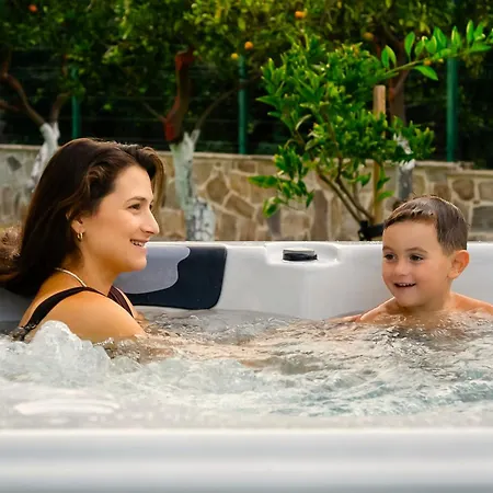 Desa Homes בית נופש