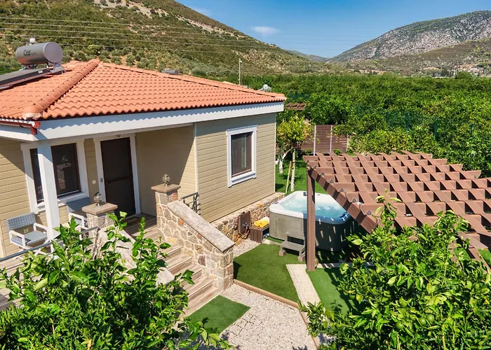 Nyaraló Desa Homes *